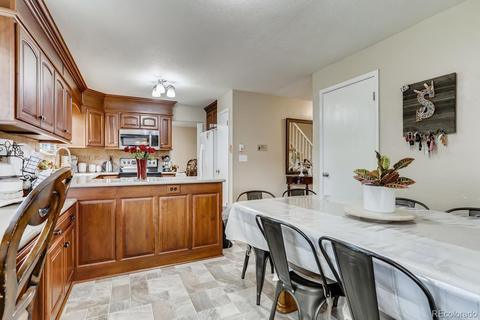 2265 S Eagle Ct, Aurora, CO 80014 photo 11