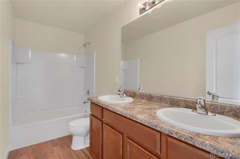 4207 E 95th Dr, Thornton, CO 80229 photo 9