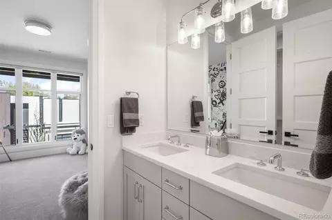 Bath - 2821 E Cedar Ave #2, Denver, CO 80209 photo 7 of 7