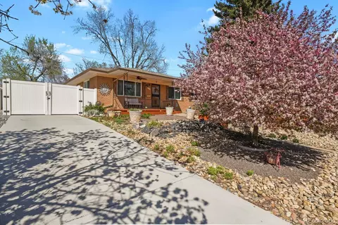 9305 W 52nd Ave, Arvada, CO 80002
