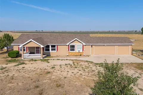 Exterior - 9 E Ranch Rd, Wiggins, CO 80654 photo 3 of 12