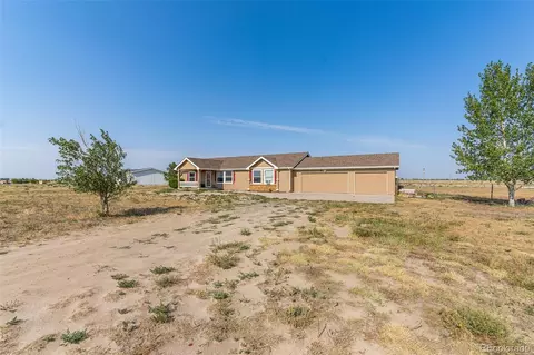 Exterior - 9 E Ranch Rd, Wiggins, CO 80654 photo 6 of 12