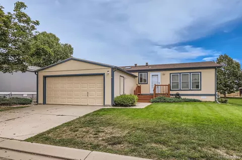 3335 Far Vw, Longmont, CO 80504