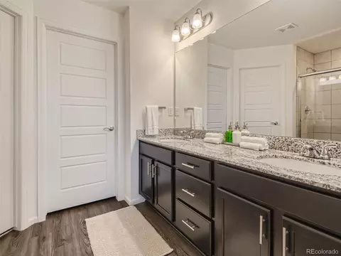 Bath - 20000 E 40th Ave #2, Denver, CO 80249 photo 2 of 4