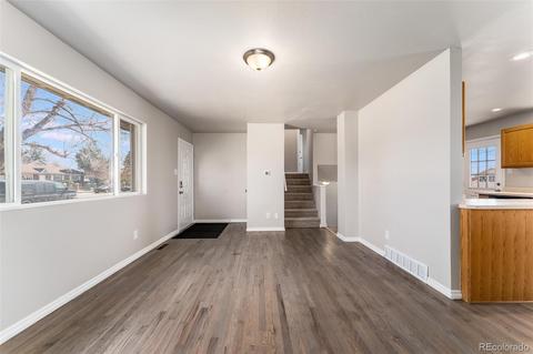 739 Dearborn St, Aurora, CO 80011 photo 11