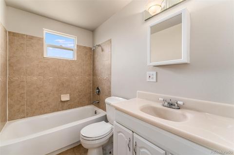 739 Dearborn St, Aurora, CO 80011 photo 6