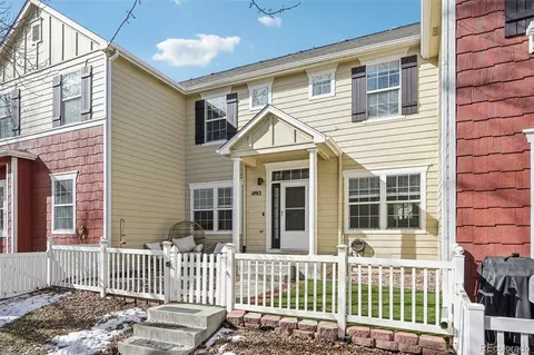 1492 Red Cliff Way, Castle Rock, CO 80109