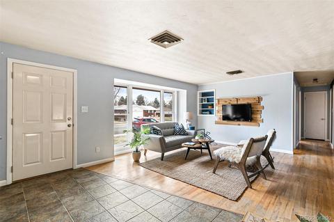 2857 E Peakview Cir, Centennial, CO 80121 photo 4