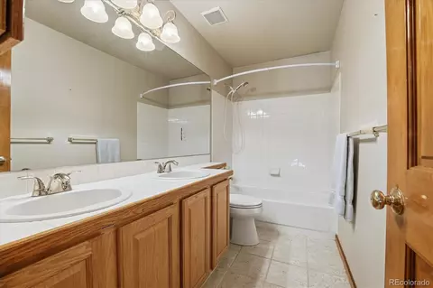Bath - 15730 E Powers Dr, Centennial, CO 80015 photo 5 of 5
