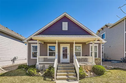 1416 Bluemoon Dr, Longmont, CO 80504