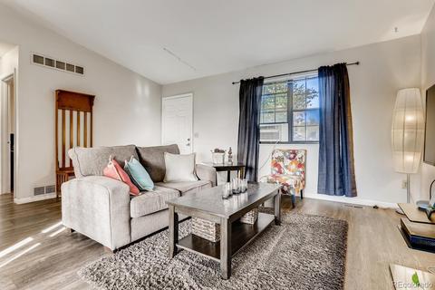 4105 S Uravan St, Aurora, CO 80013 photo 2