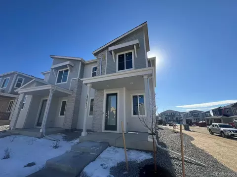 22811 E Stanford Ln #A, Aurora, CO 80015