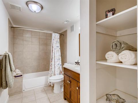 7853 E Colgate Pl, Denver, CO 80231 photo 27