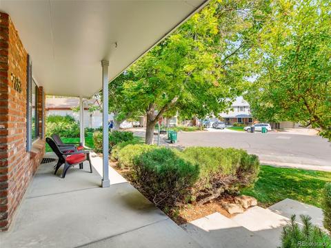 7853 E Colgate Pl, Denver, CO 80231 photo 4