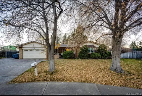 623 Kalispell St, Aurora, CO 80011