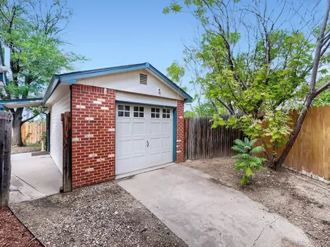Exterior - 15818 E 8th Cir, Aurora, CO 80011 photo 3 of 7