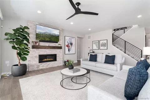 Living - 27794 E Davies Dr, Aurora, CO 80016 photo 2 of 5