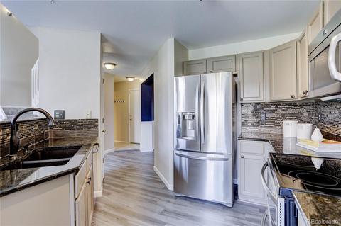 21597 E Crestline Ln, Centennial, CO 80015 photo 7