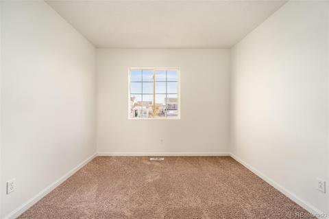 15641 E 52nd Ave, Denver, CO 80239 photo 14