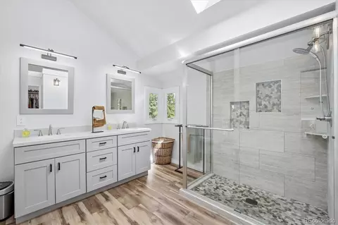 Bath - 179 Camprobber Ct, Bailey, CO 80421 photo 2 of 2