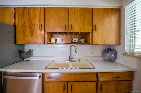 6027 Dudley Ct, Arvada, CO 80004 photo 8
