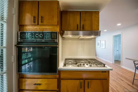 6027 Dudley Ct, Arvada, CO 80004 photo 9