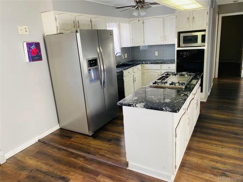 605 Everett St, Lakewood, CO 80215 photo 3