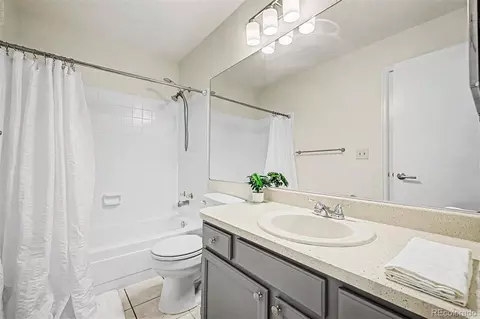 Bath - 21584 E Powers Pl, Aurora, CO 80015 photo 1 of 3