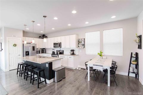 15604 E 47th Dr, Denver, CO 80239 photo 8