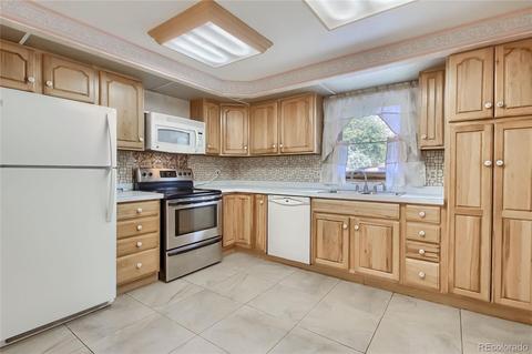 1180 Iris St, Lakewood, CO 80215 photo 11