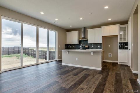 27063 E Archer Ave, Aurora, CO 80018 photo 6