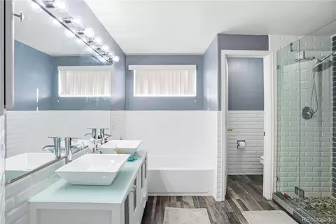 Bath - 5505 E 117th Cir, Denver, CO 80233 photo 1 of 4