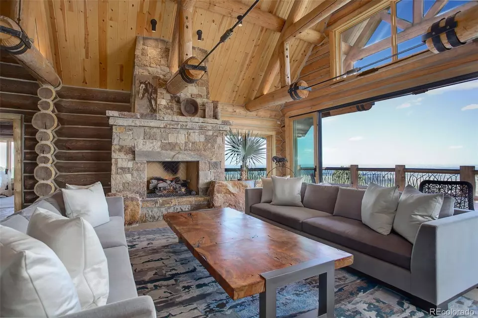 Living - 9126 Goldmine Rd, Loveland, CO 80538 photo 2 of 8