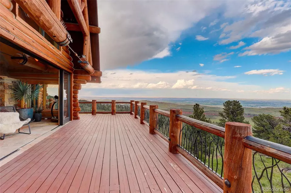 Exterior - 9126 Goldmine Rd, Loveland, CO 80538 photo 1 of 6