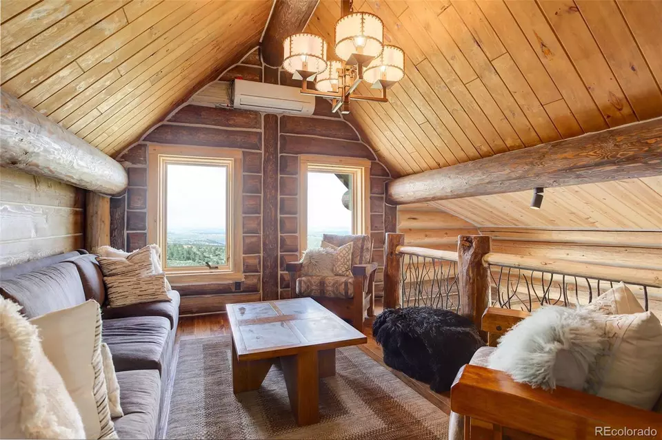 Living - 9126 Goldmine Rd, Loveland, CO 80538 photo 6 of 8