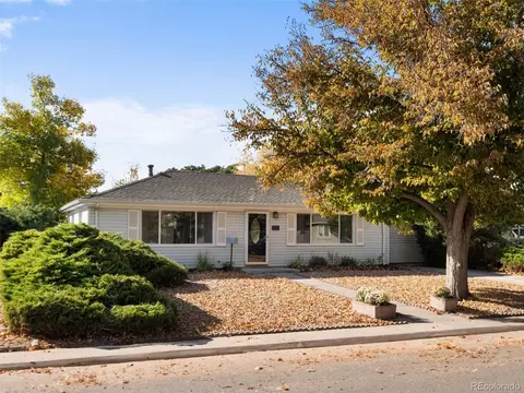 727 Geneva St, Aurora, CO 80010