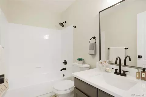 20663 E 43rd Ave, Denver, CO 80249 photo 16