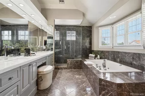 Bath - 2960 E 4th Ave, Denver, CO 80206 photo 2 of 7