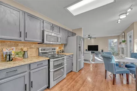 19540 E Crestridge Cir, Centennial, CO 80015 photo 9