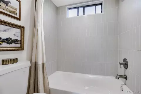 Bath - 12662 E Warren Dr #E, Aurora, CO 80014 photo 3 of 3
