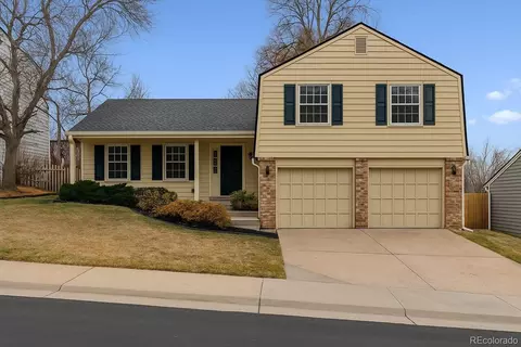 6845 S Locust Ct, Centennial, CO 80112