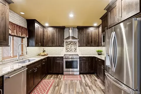 Kitchen - 102 Insmont Dr, Bailey, CO 80421 photo 1 of 2