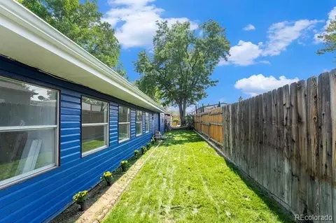 2000 Moselle St, Denver, CO 80260