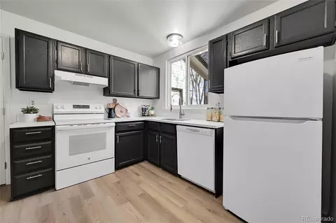 Kitchen - 19466 E Purdue Pl, Aurora, CO 80013 photo 1 of 4