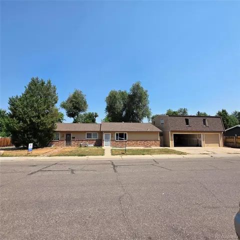 4896-4898 S Lincoln St, Englewood, CO 80113