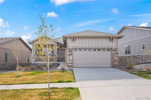 Exterior - 21996 E Allenspark Pl, Aurora, CO 80016 photo 2 of 6