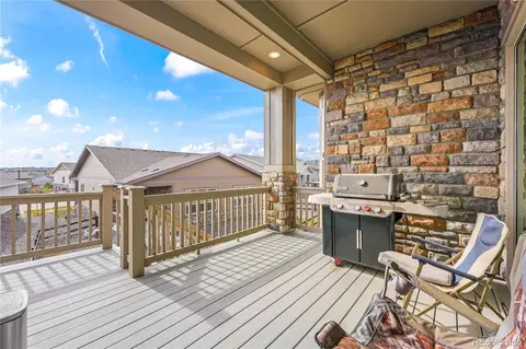 Exterior - 21996 E Allenspark Pl, Aurora, CO 80016 photo 3 of 6