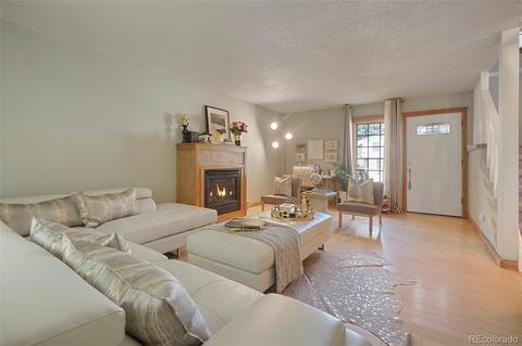16816 E Kenyon Dr, Aurora, CO 80013 photo 4