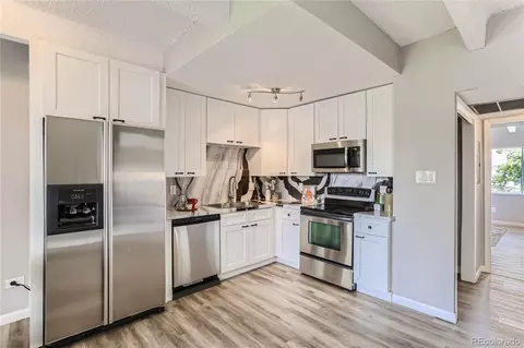 384 S Ironton St #408, Aurora, CO 80012