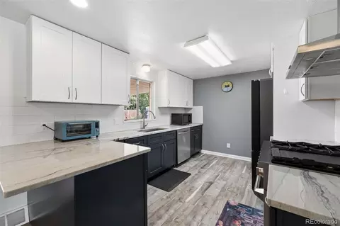 Kitchen - 957 E 9th Ave, Broomfield, CO 80020 photo 1 of 5